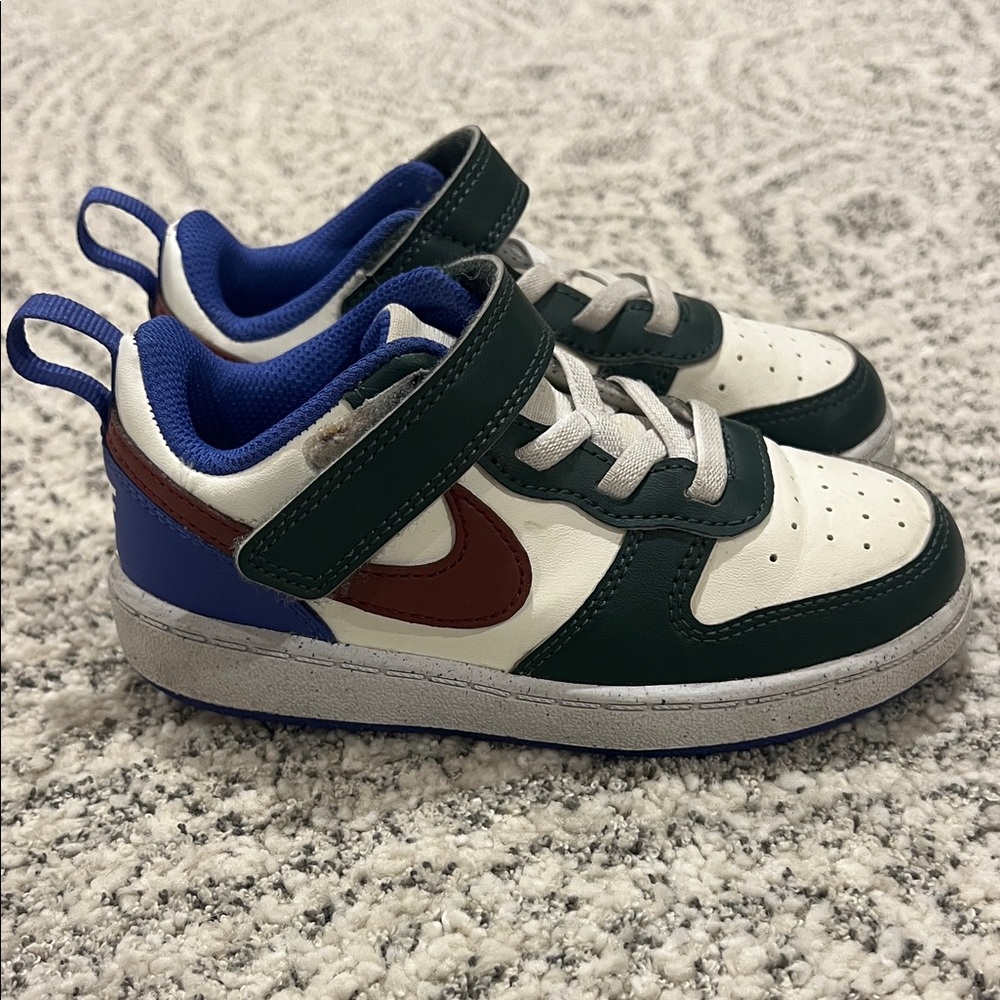 Nike Court Borough Low Recraft Sneaker